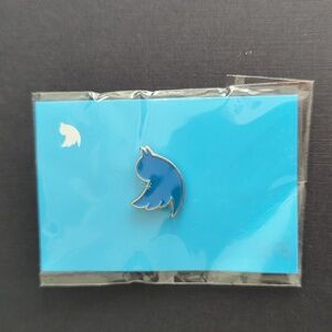 Twitter Pin